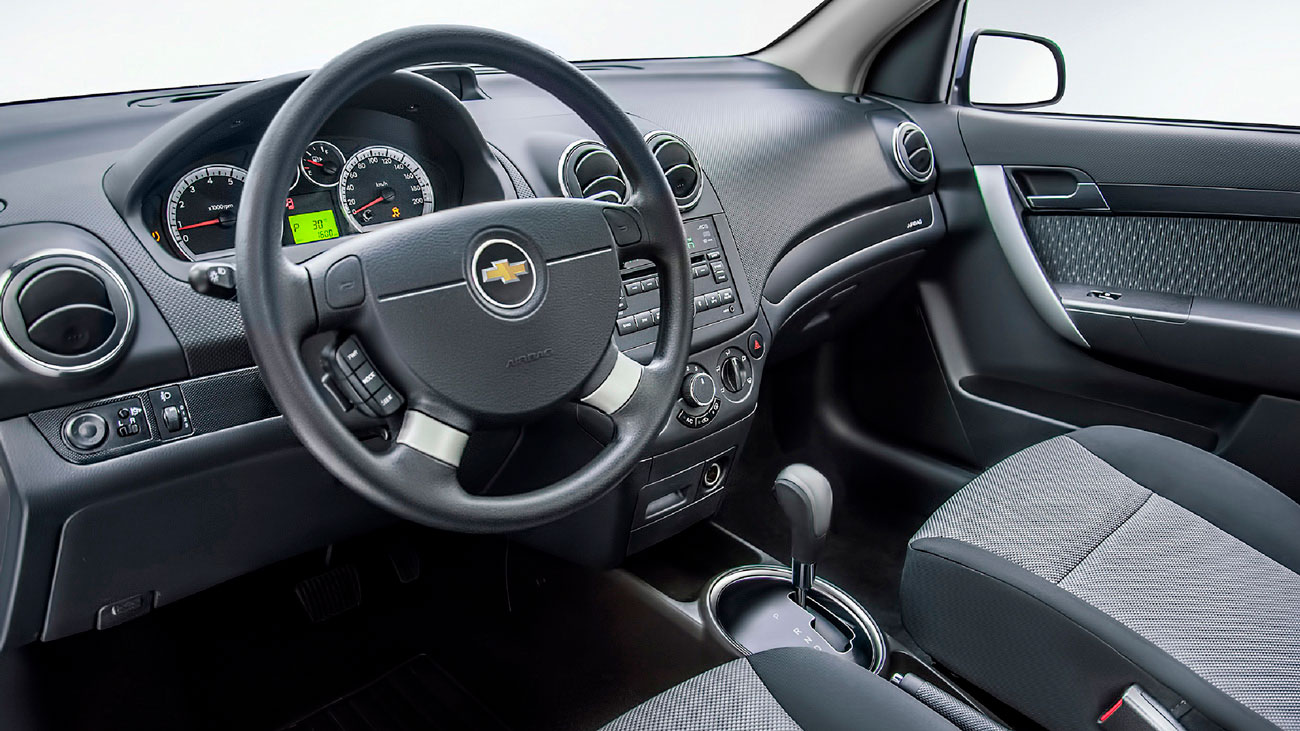 салон Chevrolet Nexia