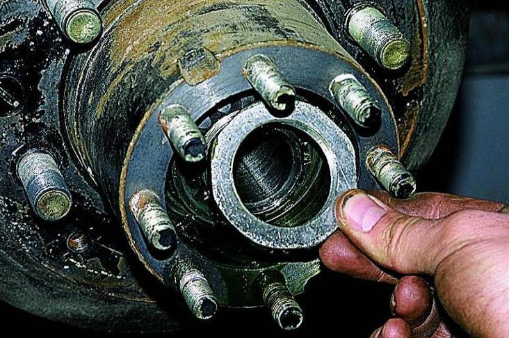 Замена ступичного подшипника на газеле