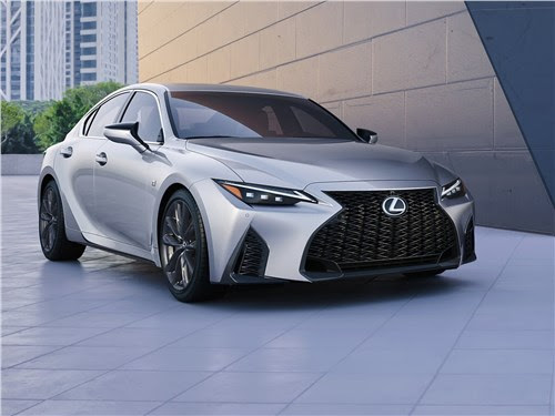 Lexus продолжает создавать отличный имидж бренда