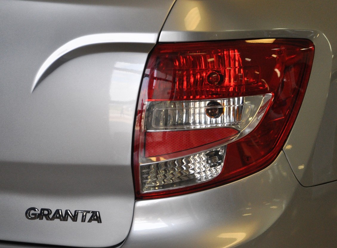 Фонари для Lada Granta