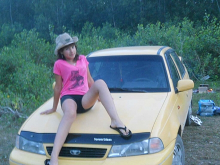 дочя и машина