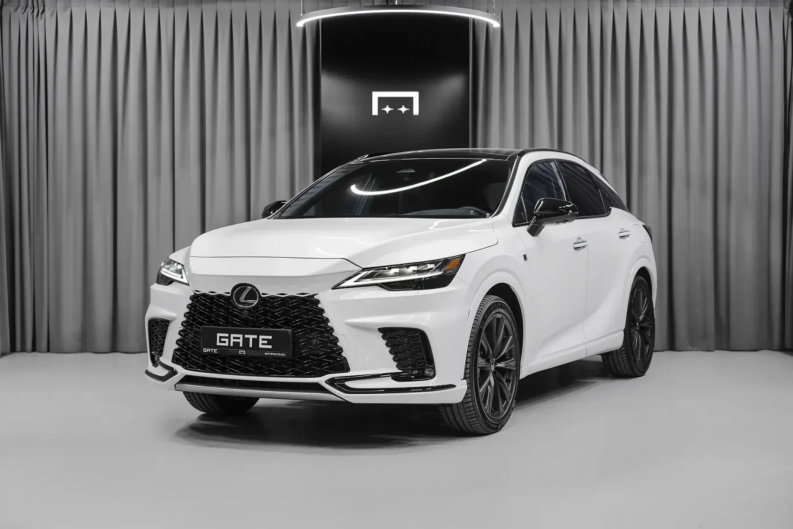 стоимость километра пробега на Toyota и Lexus